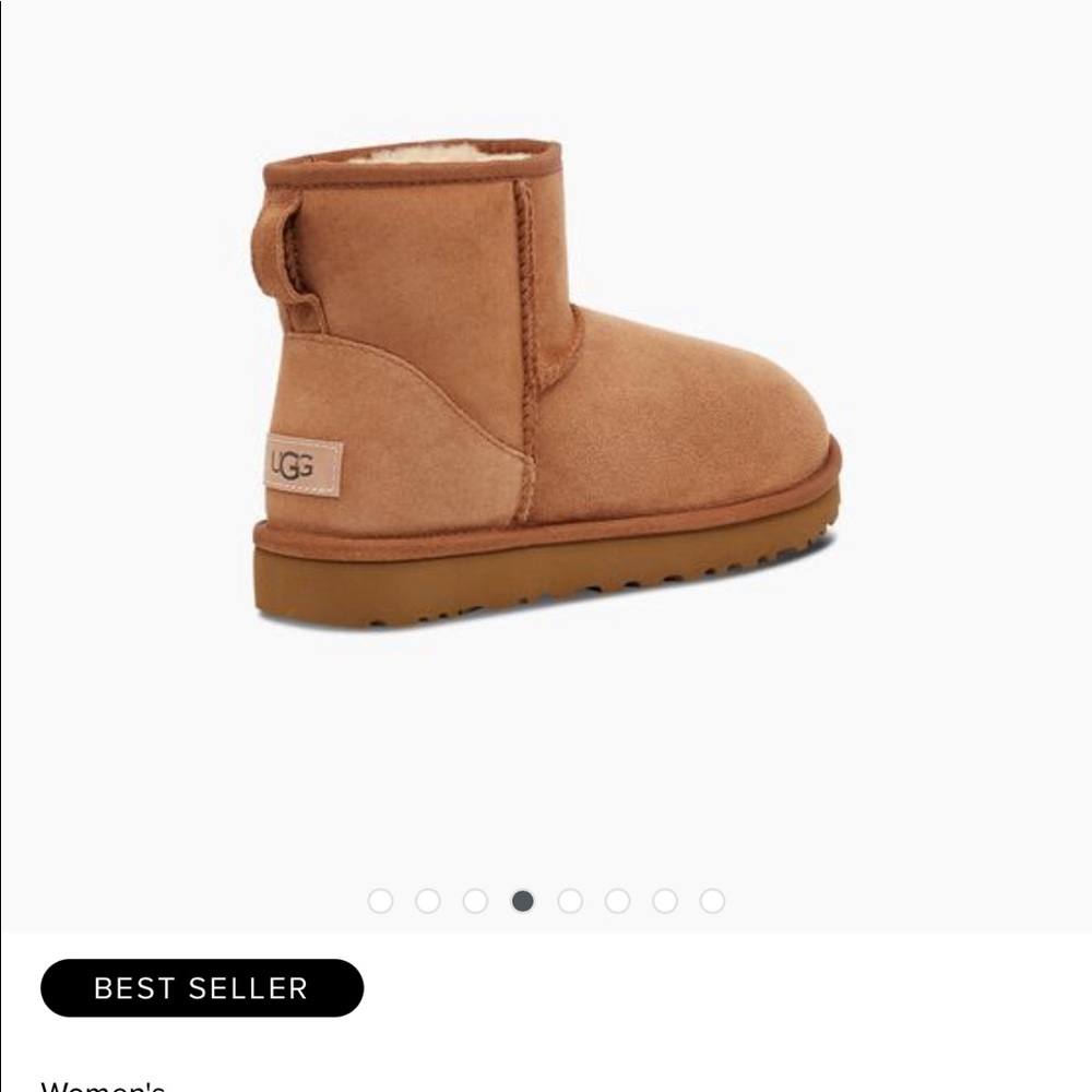 Women’s UGG boots mini II size 6
